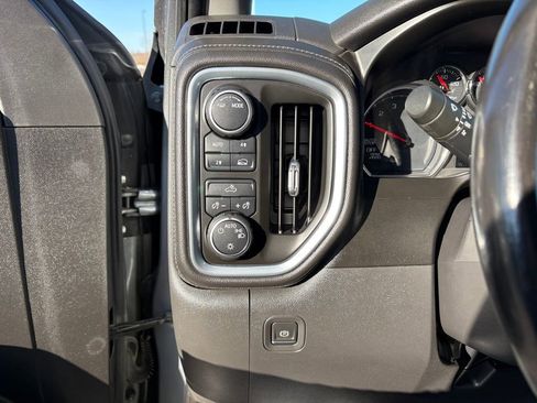 Used 2021 Chevrolet Silverado 1500 LT w/ Bed Protection Package AWD/4WD image 21