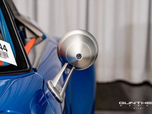 Used 1995 Porsche 911 Carrera RWD image 18