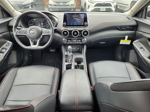 Certified 2025 Nissan Sentra SR w/ SR Premium Package FWD image 8