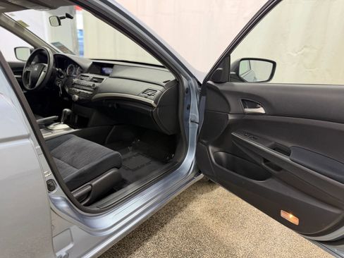 Used 2012 Honda Accord LX image 22