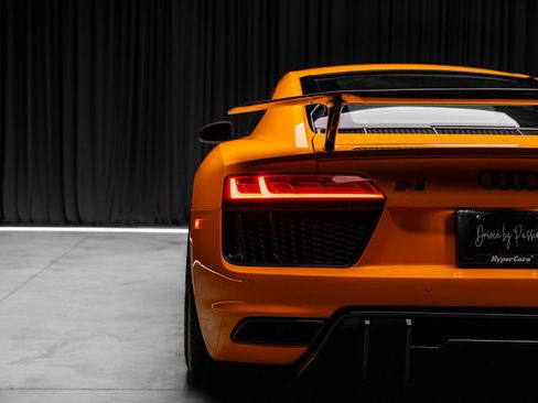 Used 2017 Audi R8 V10 plus AWD/4WD image 43