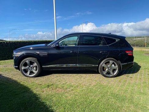 Certified 2023 Genesis GV80 3.5T w/ Prestige Package image 4