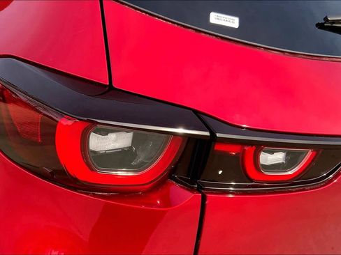 Used 2024 MAZDA CX-50 AWD 2.5 S w/ Cargo Package image 28