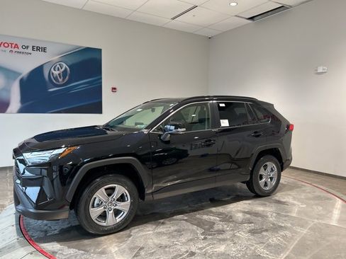 New 2025 Toyota RAV4 XLE image 3