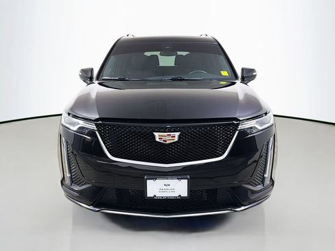 Used 2025 Cadillac XT6 Sport w/ LPO, Floor Liner Package AWD/4WD image 2