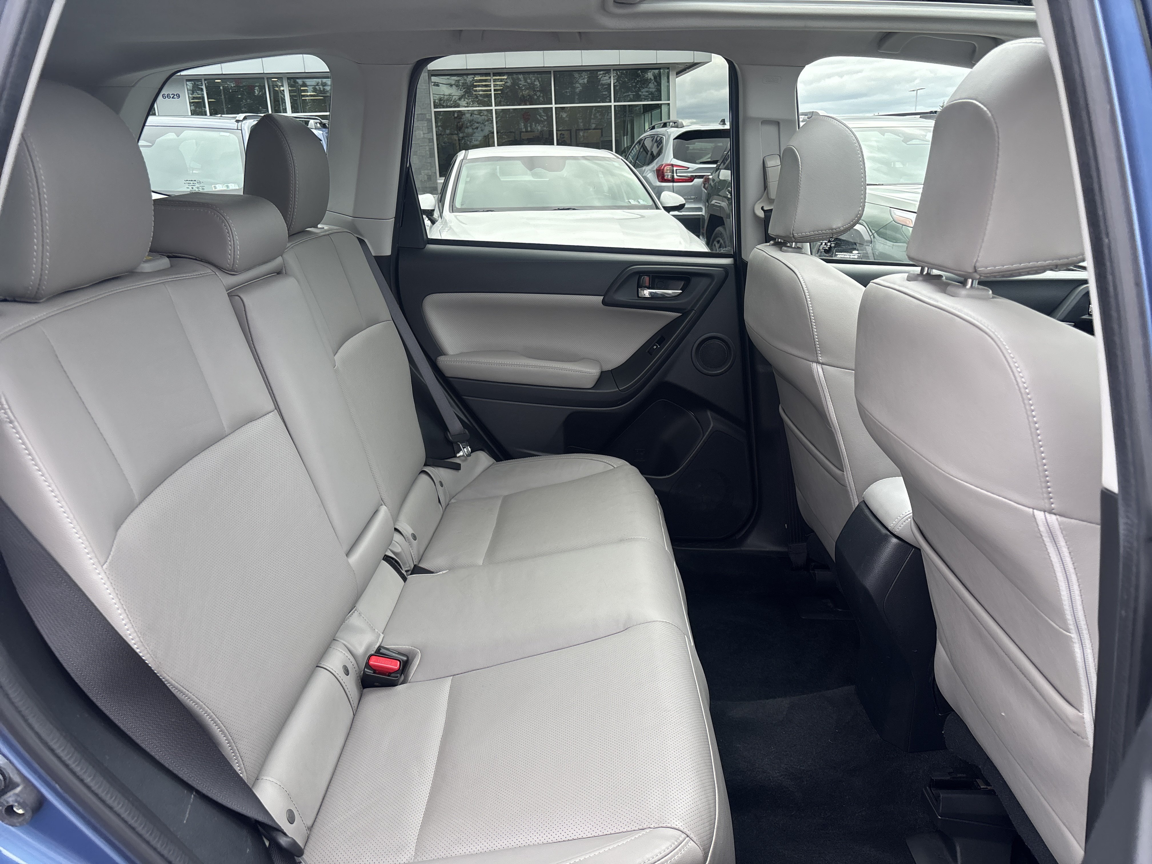 Used 2017 Subaru Forester 2.5i Limited AWD/4WD image 22