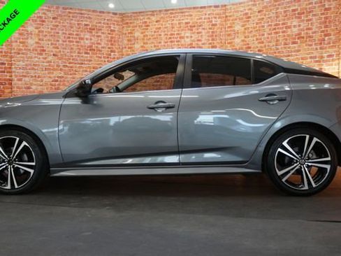 Certified 2023 Nissan Sentra SR w/ SR Premium Package image 4