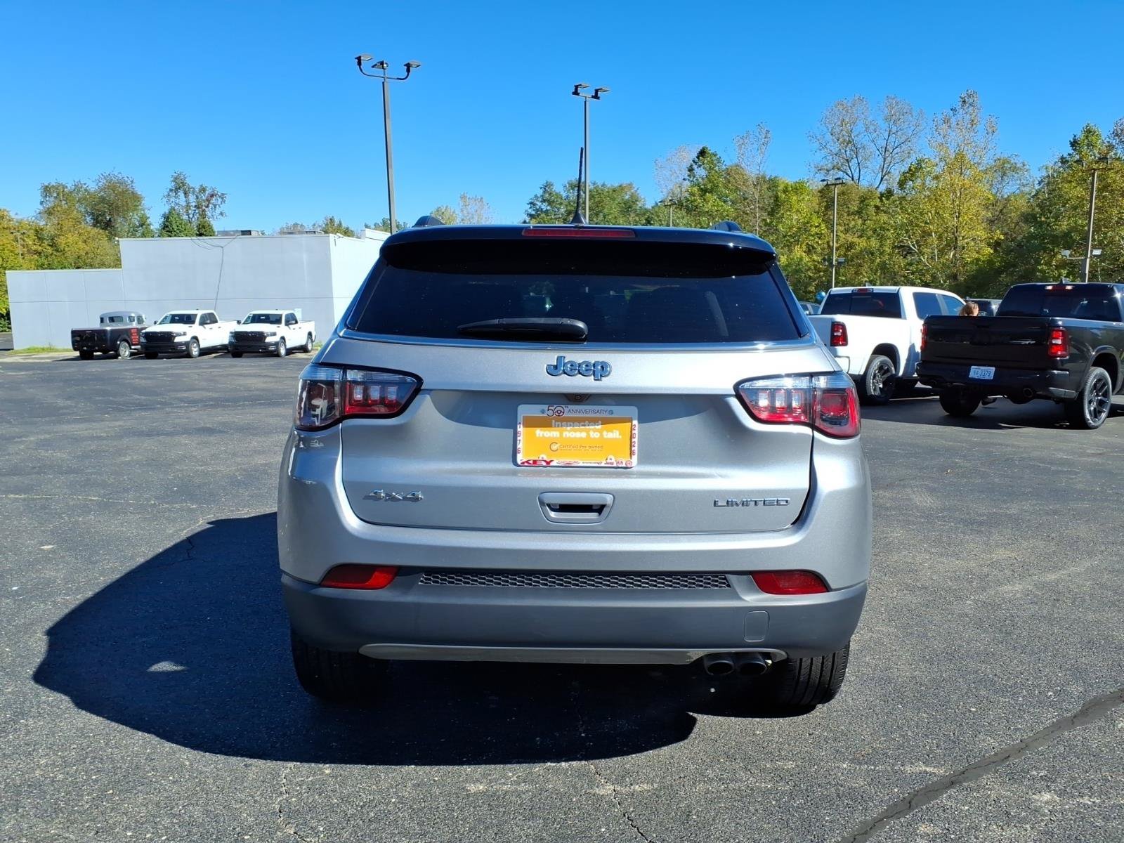Certified 2022 Jeep Compass Limited AWD/4WD image 6
