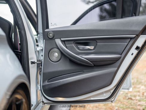 Used 2018 BMW M3 image 40