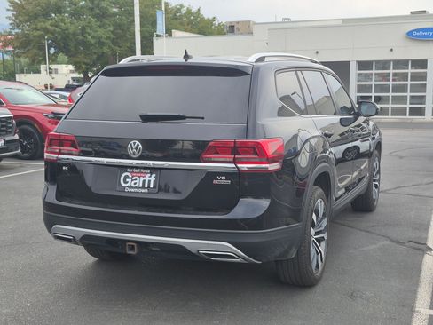 Used 2018 Volkswagen Atlas SE AWD/4WD image 3