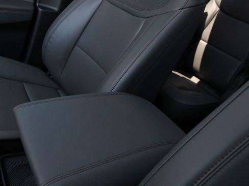 New 2026 Ford Explorer Active w/ Active Comfort Package AWD/4WD image 20