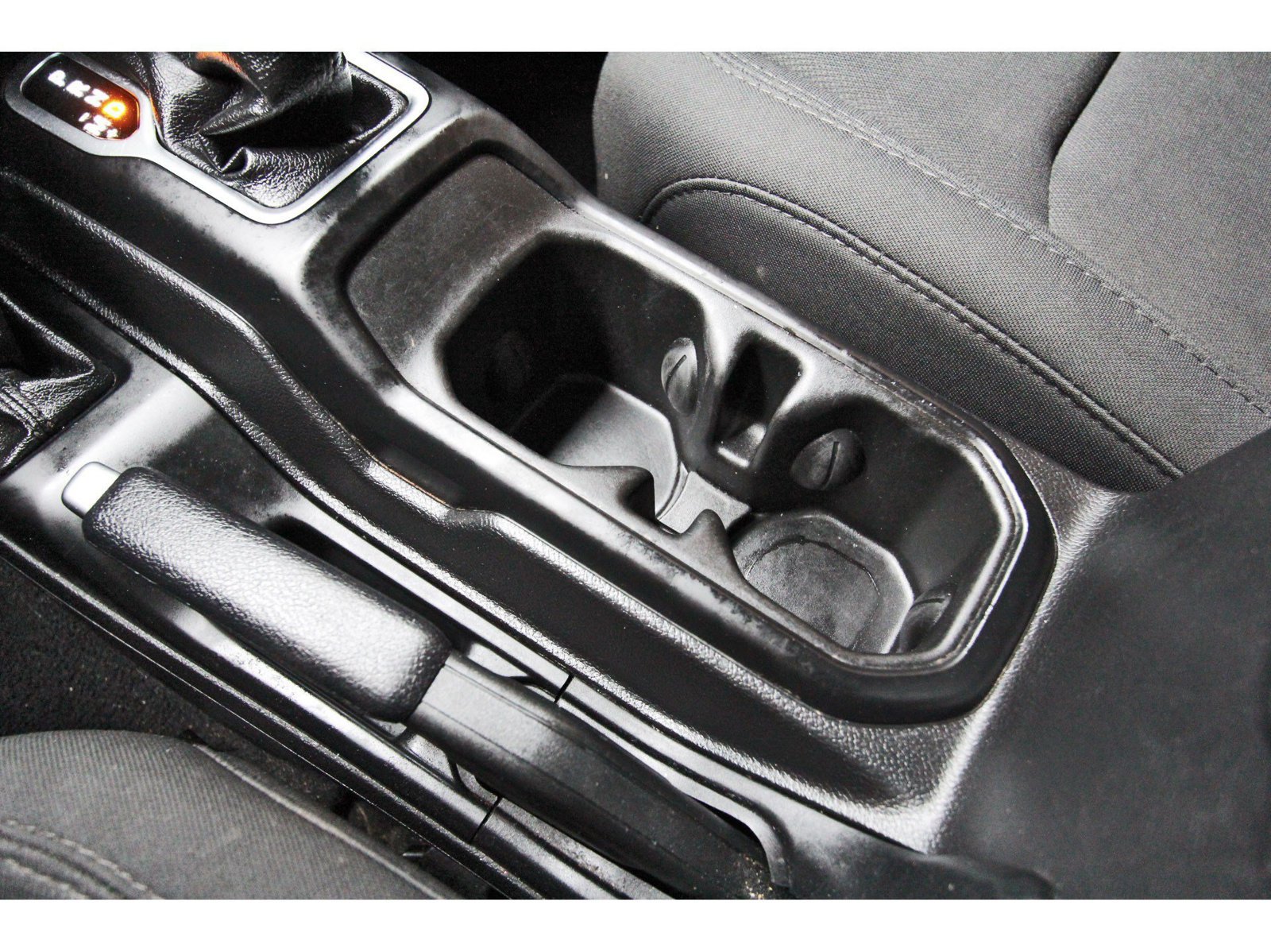 Used 2019 Jeep Wrangler Unlimited Sport S AWD/4WD image 28