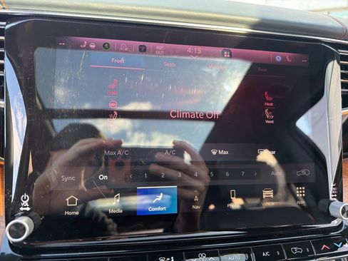 Used 2023 Jeep Grand Wagoneer Series III image 30