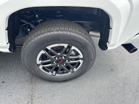New 2025 Toyota Tacoma TRD Sport AWD/4WD image 12