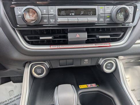 New 2026 Toyota Grand Highlander XLE image 16