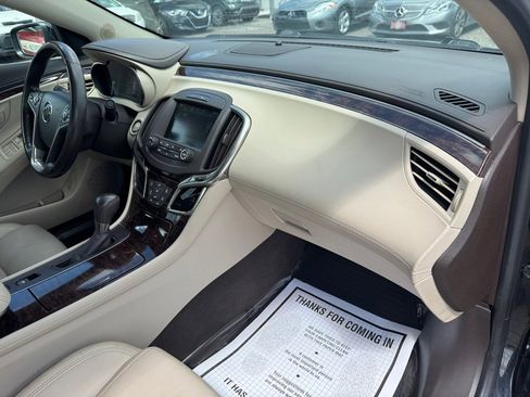 Used 2014 Buick LaCrosse Leather image 12