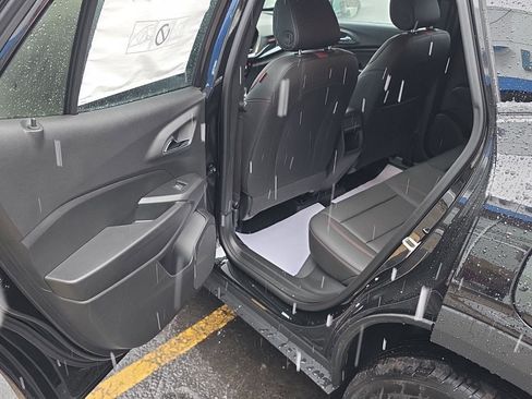 New 2025 Chevrolet Trax RS w/ Driver Confidence Package image 19