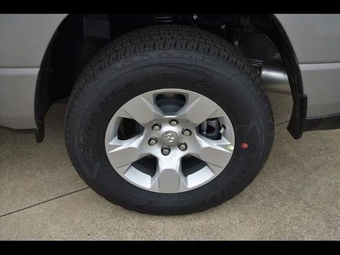 Used 2025 RAM 1500 Tradesman image 17