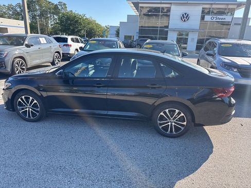 Used 2026 Volkswagen Jetta Sport FWD image 21