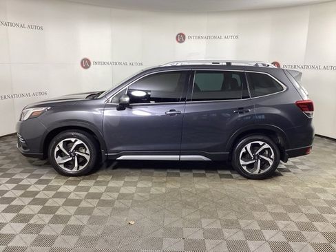 Used 2023 Subaru Forester Touring image 7