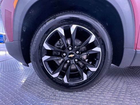 Used 2021 Chevrolet TrailBlazer LT image 10