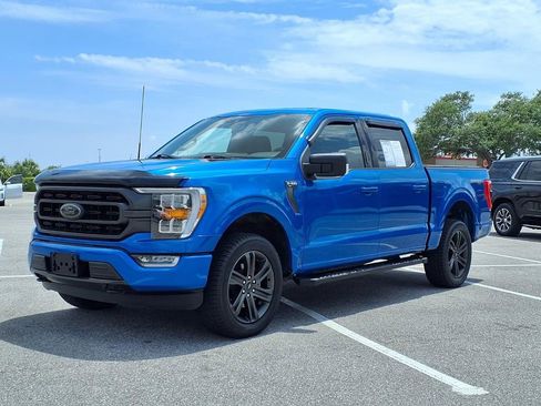 Used 2021 Ford F150 XLT w/ Equipment Group 302A High AWD/4WD image 3