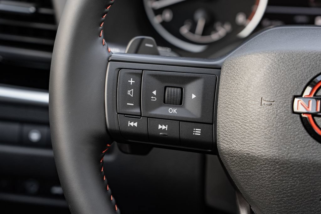 New 2026 Nissan Rogue SV AWD/4WD image 13