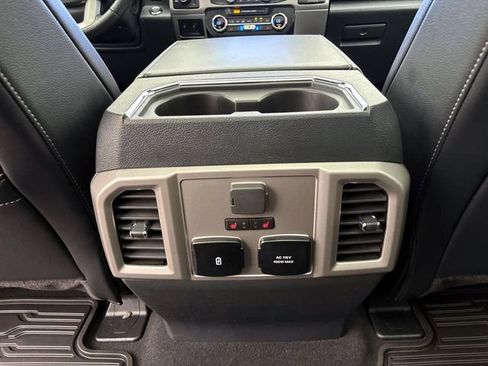 Used 2022 Ford F250 Lariat w/ Tremor Off-Road Package AWD/4WD image 16