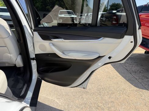 Used 2017 BMW X5 sDrive35i RWD image 16