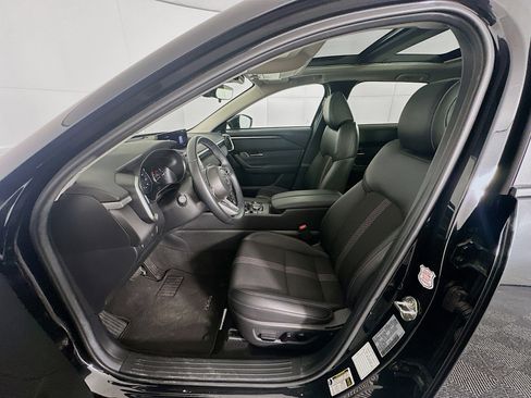 Used 2025 MAZDA CX-50 AWD 2.5 S w/ Premium Package image 13