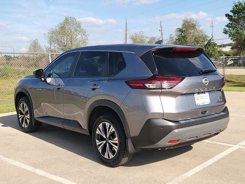 Certified 2023 Nissan Rogue SV image 7