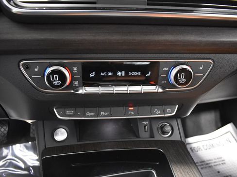 Used 2023 Audi Q5 2.0T Premium w/ Convenience Package AWD/4WD image 20