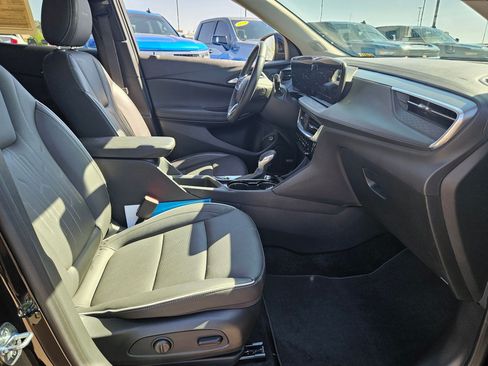 Certified 2024 Buick Encore GX Avenir w/ Avenir Technology Package AWD/4WD image 26
