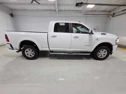 Used 2022 RAM 2500 Laramie AWD/4WD image 9