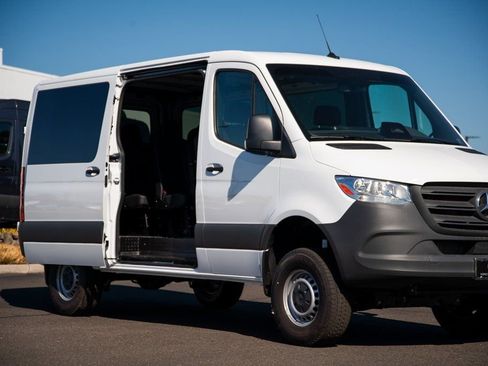 New 2025 Mercedes-Benz Sprinter 144 Cargo image 7