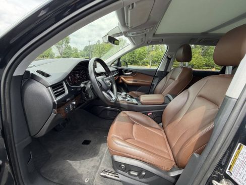 Used 2017 Audi Q7 3.0T Prestige w/ Prestige Package AWD/4WD image 9
