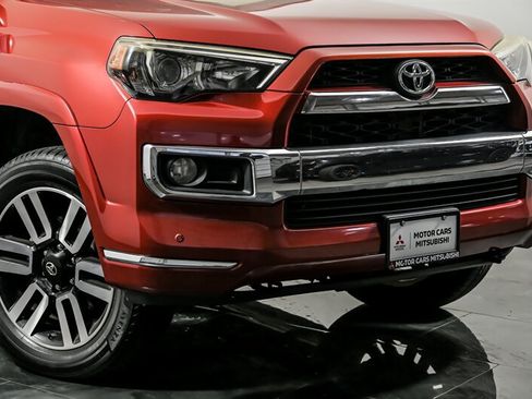 Used 2014 Toyota 4Runner Limited AWD/4WD image 2