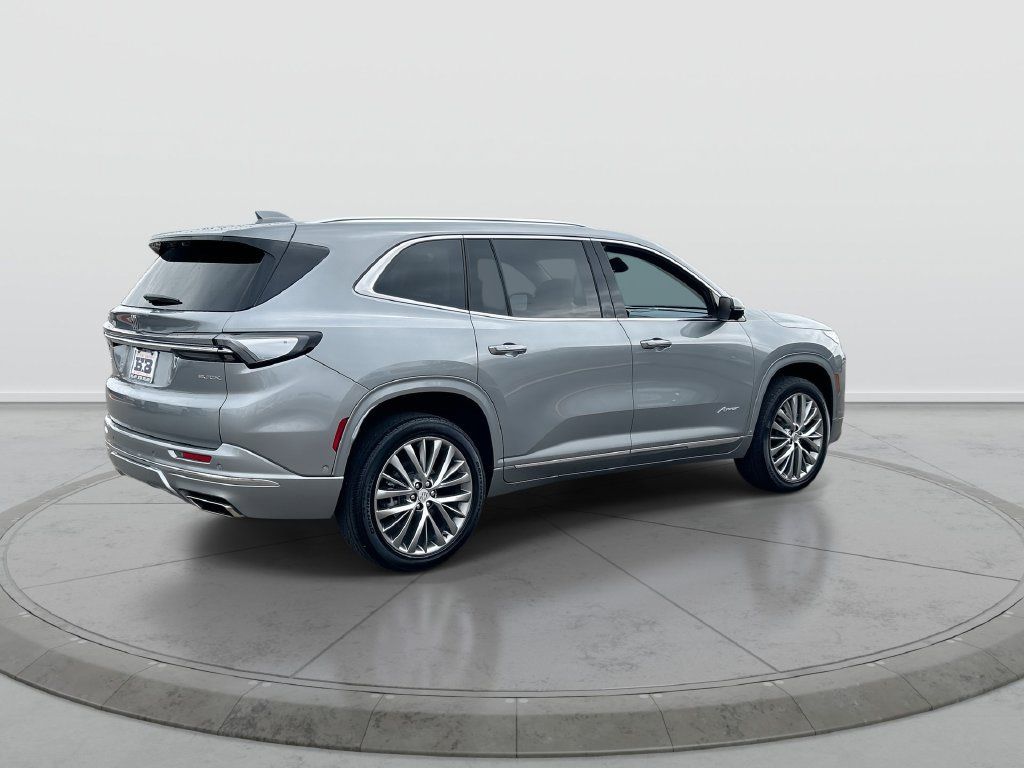 Used 2025 Buick Enclave Avenir w/ Super Cruise Package AWD/4WD image 8