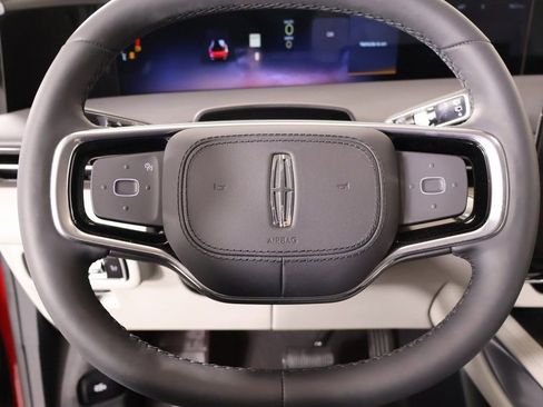 New 2026 Lincoln Nautilus Premier AWD/4WD image 3