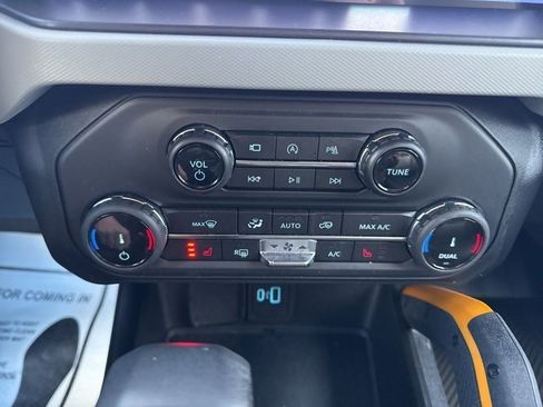 Certified 2022 Ford Bronco Badlands image 23