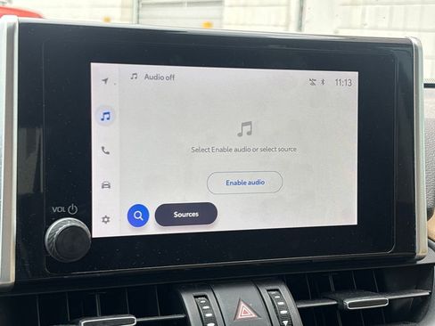 Used 2023 Toyota RAV4 XLE Premium image 11