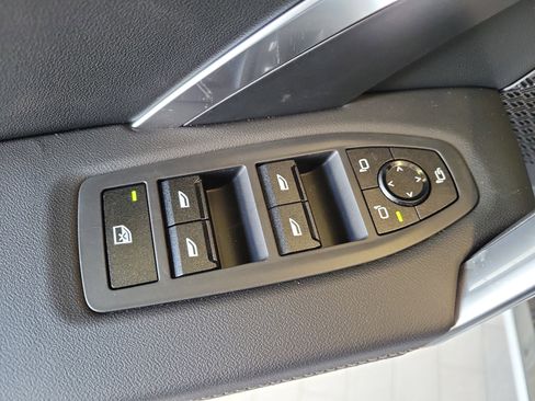New 2026 BMW X1 xDrive28i w/ Convenience Package AWD/4WD image 18