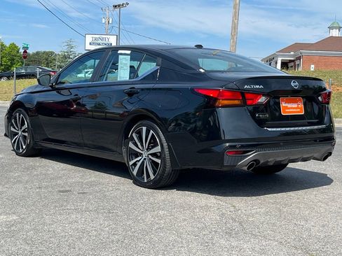 Used 2021 Nissan Altima 2.5 SR FWD image 6