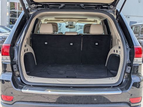 Certified 2020 Jeep Grand Cherokee Limited AWD/4WD image 8