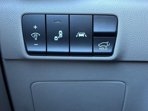 Used 2021 Kia Sportage EX w/ EX Technology Package FWD image 32