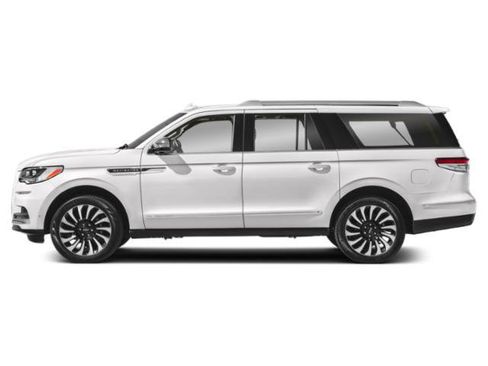 Used 2024 Lincoln Navigator L Black Label AWD/4WD image 6