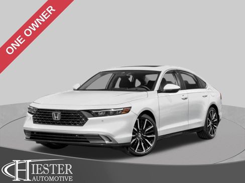 Used 2023 Honda Accord Touring image 1