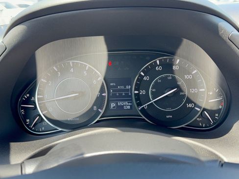 Used 2020 Nissan Armada SL w/ Premium Package RWD image 17