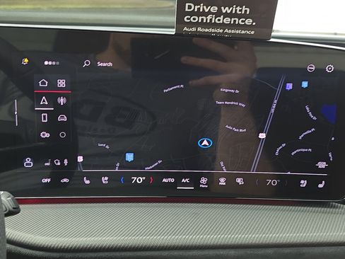 New 2025 Audi SQ5 Prestige image 22