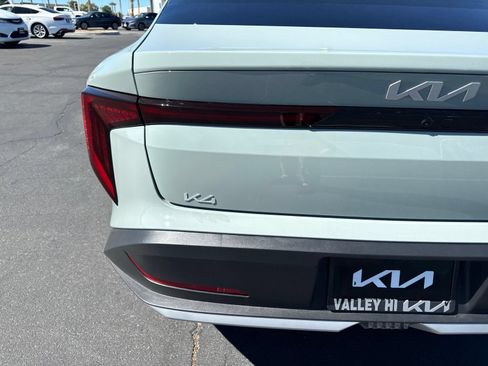 Used 2026 Kia K4 FWD image 9